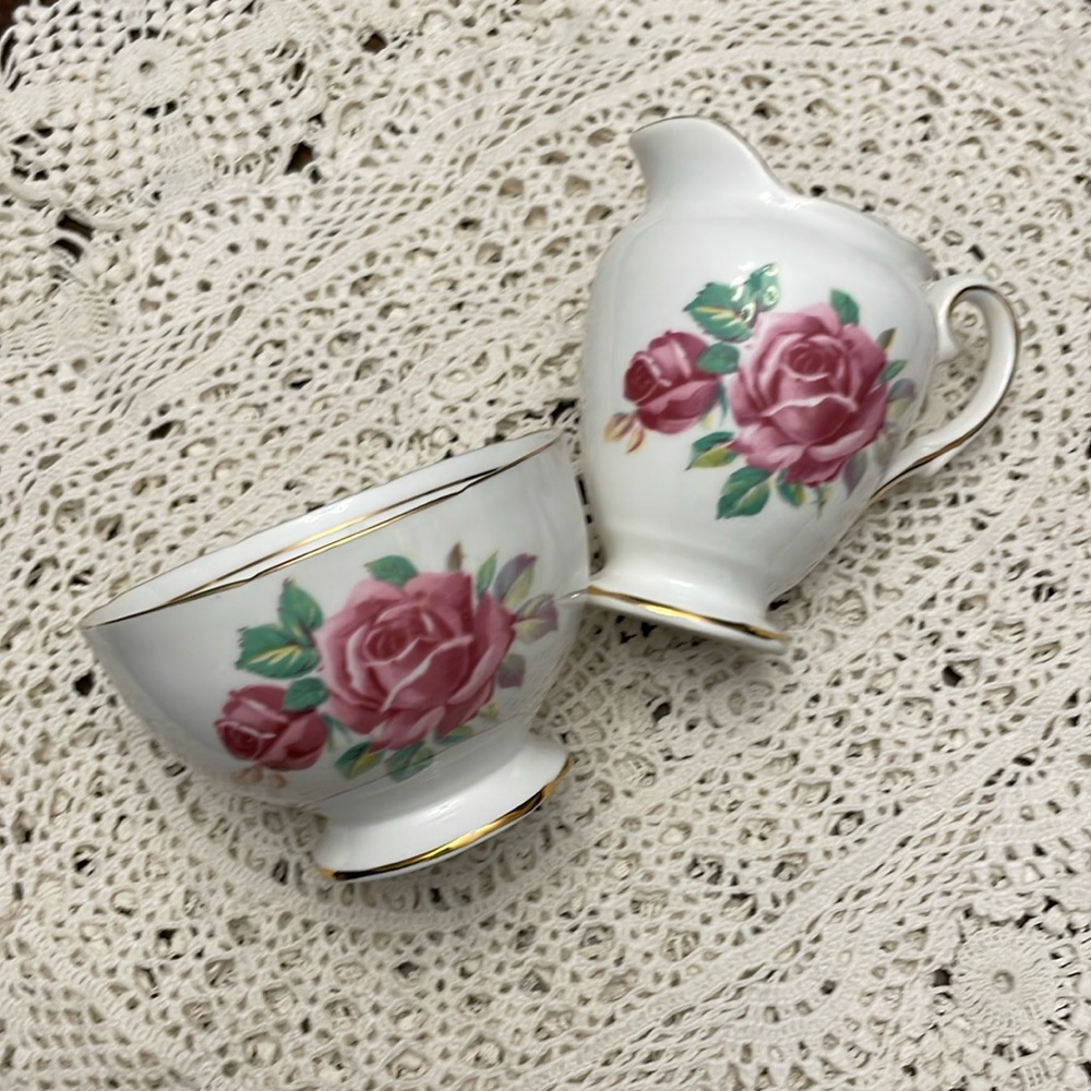 Salisbury Juliana Rose Cream & Sugar